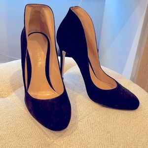 Gianvitto Rossi size 36 1/2 black suede